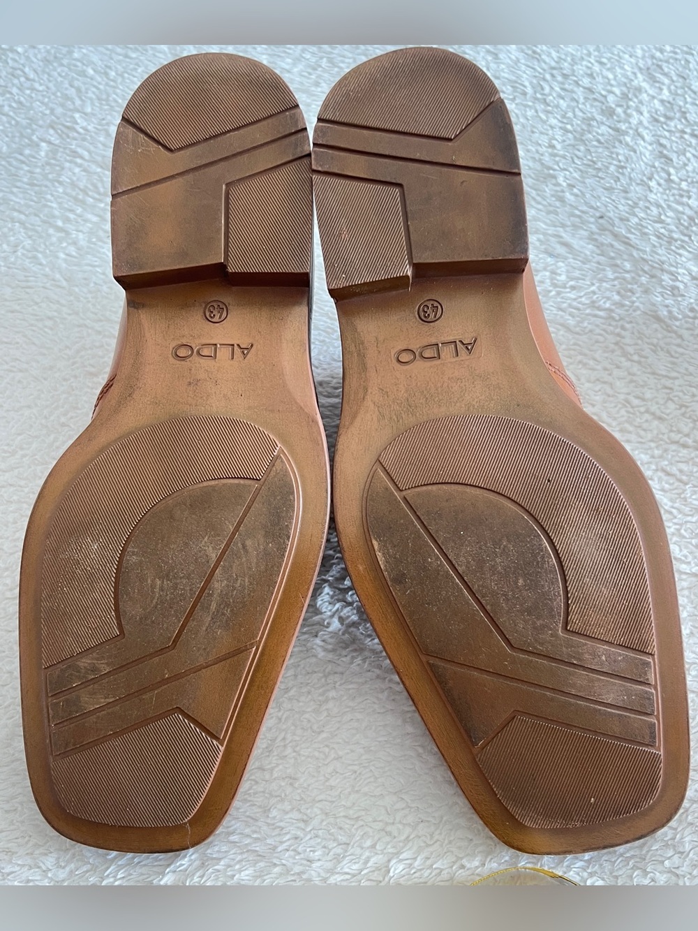 Aldo dress men’s camel-tan color slip-on square toe ankle boots size 10/43 - Picture 7 of 8